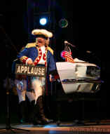 060506PaulRevere4081.jpg (74946 bytes)