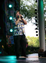 060530TonyOrlando4270.jpg (94417 bytes)