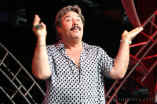 070414TonyOrlando6218.jpg (87562 bytes)