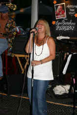 070809LynnBarsalou7284.jpg (85306 bytes)