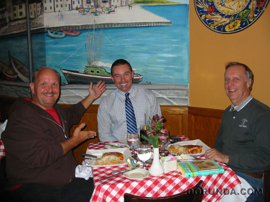 111222GDChadMatthewsJohnDumontLunch8053.jpg (96916 bytes)