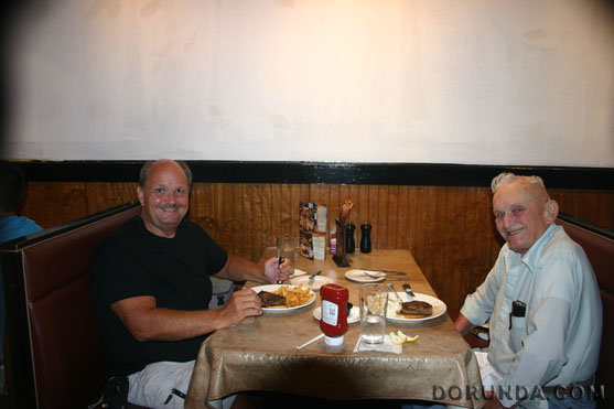 120526GDDaLunchLonghornKeeneNH6477.jpg (61118 bytes)