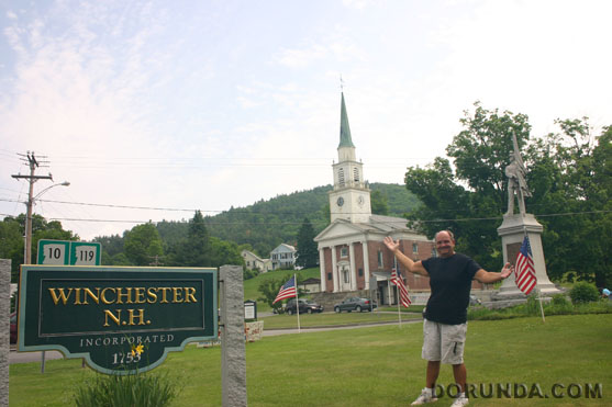 120526GDWinchesterNH6462.jpg (72263 bytes)