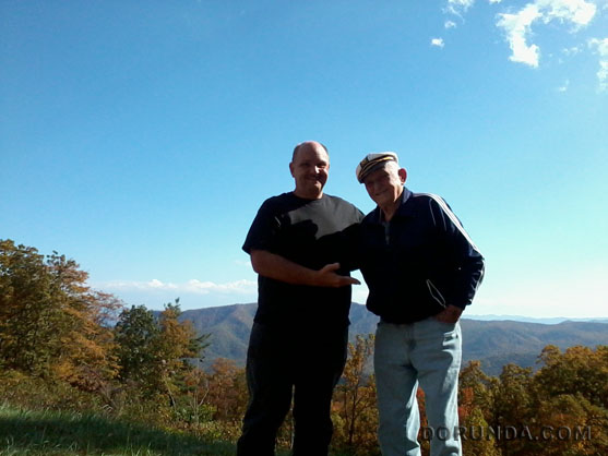 121015GDDadBlueRidgeParkwayNC153424.jpg (67114 bytes)