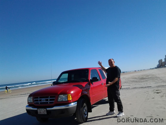 121227GDTruckDaytonaBeachFL143314.jpg (56499 bytes)