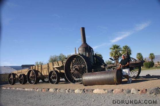 131025GDDeathValleyCA8560.jpg (72973 bytes)