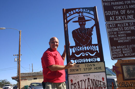 131031GDTombstoneAZ8683.jpg (90345 bytes)