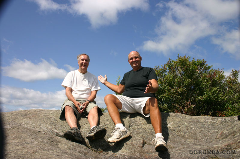 140818GDJohnDumontGapMountainNH9373.jpg (136669 bytes)